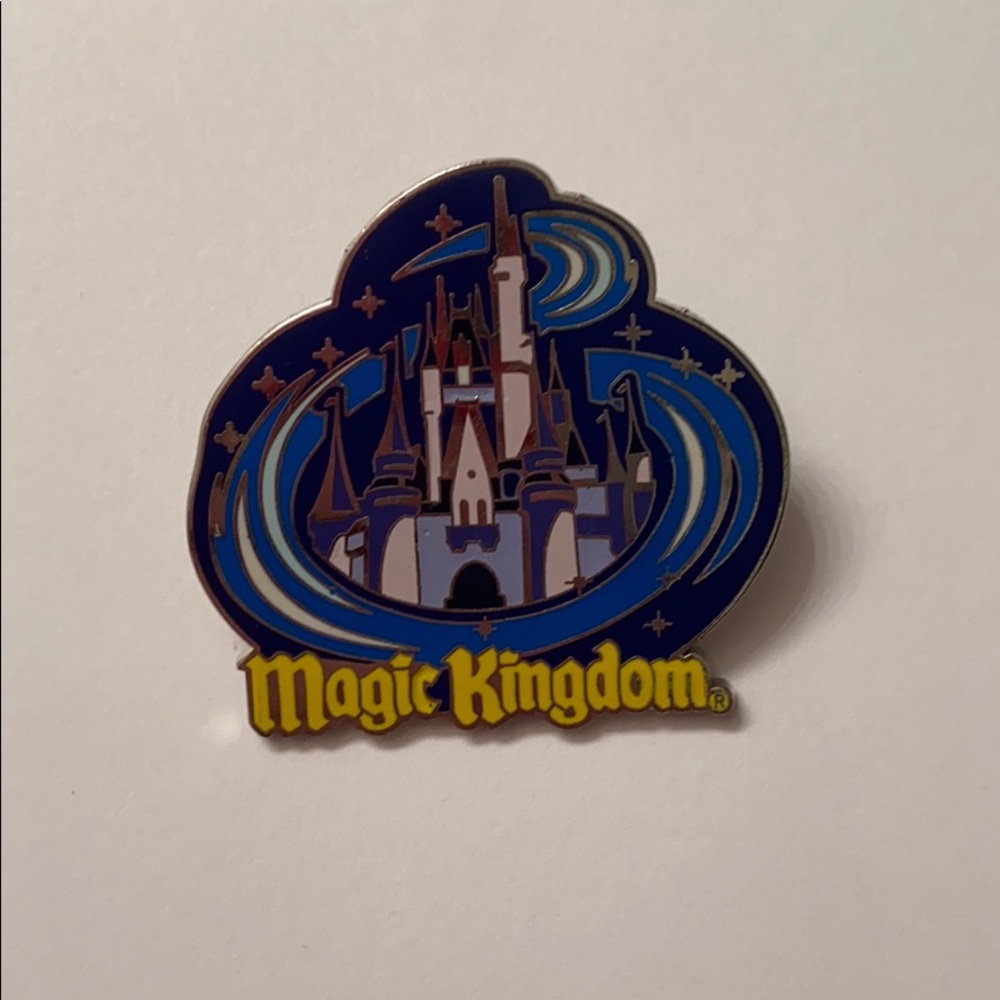 2008 Disney Magic Kingdom Pin